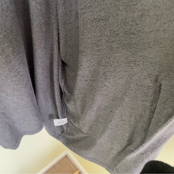 Young Fabulous & Broke Soft Gray Cardigan Sweater SZ Small - Picture 6 of 14